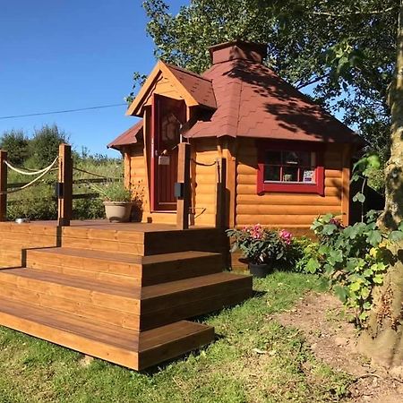 The Hobbit Hole Hotel Zelah Bagian luar foto